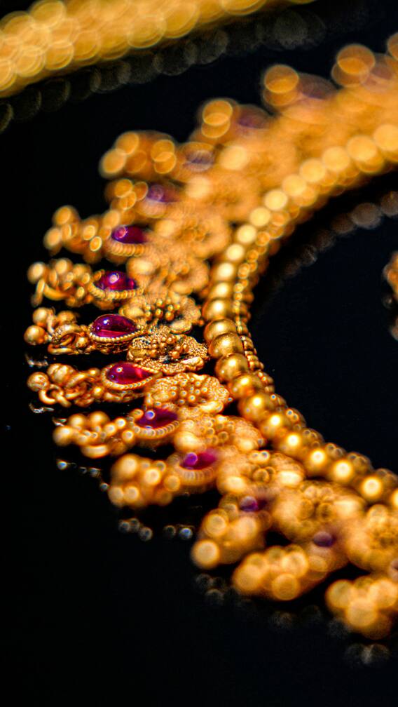 अक्षय्य तृतीयेनिमित्त सोनं खरेदी करताय?