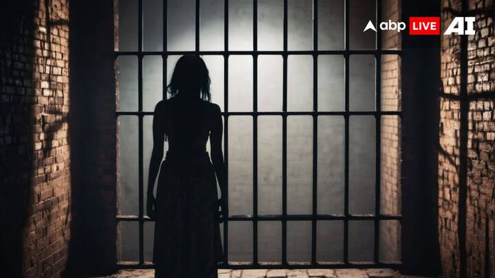 मध्य प्रदेश इस लिस्ट में तीसरे नंबर पर है. इसके बाद आंध्र प्रदेश का नंबर आता है. एमपी में 131 जेलें हैं, जबकि आंध्र में 106 जेलें हैं.