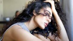 Sobhita Dhulipala: గ్లామర్ ట్రీట్ తో హీట్ పుట్టిస్తున్న శోభిత- నెట్టింట్లో లేటెస్ట్ ఫోటోలు వైరల్