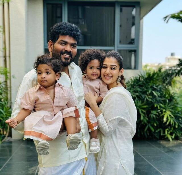 நானும் ரவுடி தான் படத்தின் மூலம் இணைந்த நயன்தாரா- விக்னேஷ் சிவன் 2022 ஆம் ஆண்டில் காதல் திருமணம் செய்து கொண்டனர். இவர்களுக்கு இரண்டு குழந்தைகளும் உண்டு.