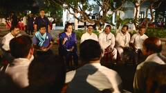 Lok Sabha Election: रायबरेली में राहुल गांधी के लिए जुटी प्रियंका, सबके साथ लिया ये संकल्प, सामने आईं खास तस्वीरें