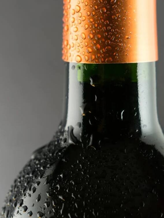 1000 रुपये की शराब की बोतल पर कितना टैक्स लगता है?