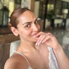 जब पहली बार धर्मेंद्र की पहली पत्नी से मिली थीं ईशा देओल, सौतेली मां को देख ऐसा था एक्ट्रेस का रिएक्शन