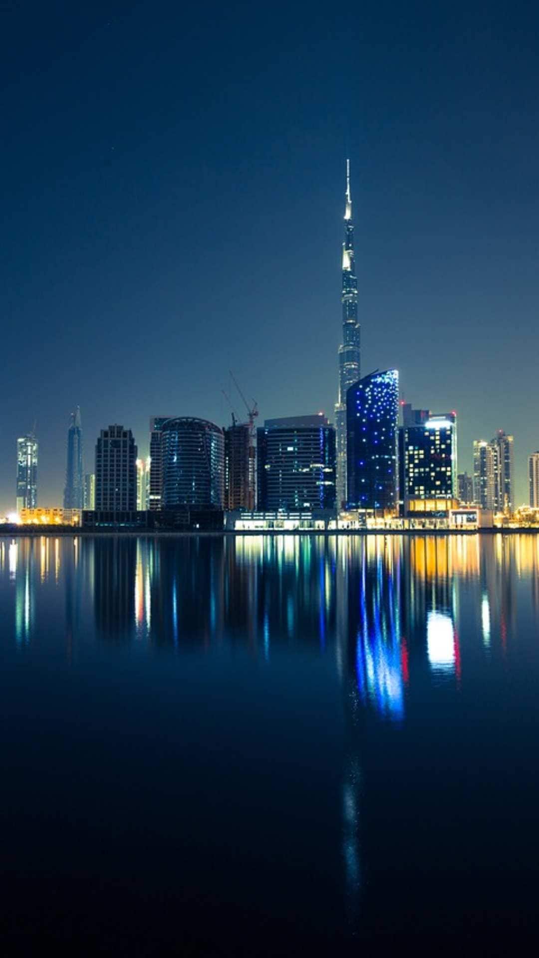 भारत से बड़ी संख्या में लोग