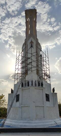 Rajasthan University में 75 फीट ऊंचा संविधान पार्क बनकर तैयार, तस्वीरों के जरिए जानें क्यों है खास?