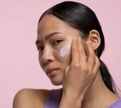 Skin Care :வெயில் செல்லும் போதும் சன் ஸ்க்ரீன் பயன்படுத்துவது ஏன் தெரியுமா?