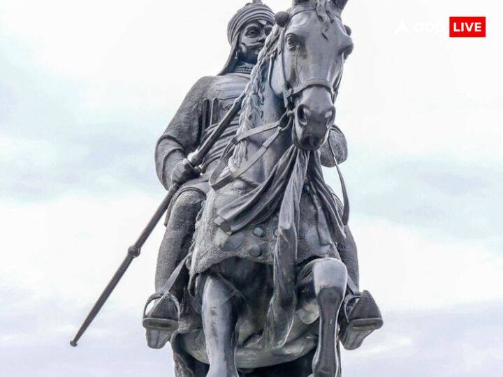 वीरता की गाथा है, मेवाड़ की धरती, जहां जन्मे थे प्रताप, वीर पुरुष महान. हल्दीघाटी में जंग, जिसका इतिहास गौरवमय, मुगलों से लड़े, हार नहीं मानी कभी.