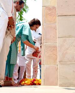 रायबरेली में प्रियंका गांधी 103 साल पुराने इतिहास से हुईं रुबरू, सामने आईं खास तस्वीरें