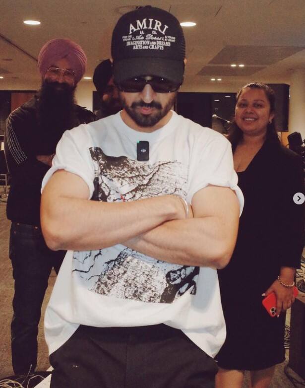 ਇੱਥੇ ਸ਼ੈਤਾਨ ਲੋਕਾਂ ਤੋਂ ਉਨ੍ਹਾਂ ਦੀ ਆਤਮਾ ਖਰੀਦਦਾ ਹੈ ਅਤੇ ਇਸ ਦੇ ਬਦਲੇ ਉਨ੍ਹਾਂ ਦੀ ਇੱਛਾ ਪੂਰੀ ਕਰਦਾ ਹੈ। ਫਿਰ ਬਾਅਦ ;ਚ ਉਨ੍ਹਾਂ ਤੋਂ ਆਪਣੀ ਮਨਮਰਜ਼ੀ ਪੂਰੀ ਕਰਵਾਉਂਦਾ ਹੈ।