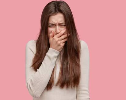 Crying Benefits: ਹੱਸਣ ਦੀ ਤਰ੍ਹਾਂ, ਕਈ ਵਾਰ ਰੋਣਾ ਵੀ ਸਰੀਰਕ ਅਤੇ ਭਾਵਨਾਤਮਕ ਦੋਹਾਂ ਸਟੇਜਾਂ ਤੇ ਜ਼ਰੂਰੀ ਹੁੰਦਾ ਹੈ ਅਤੇ ਇਸ ਦੇ ਬਹੁਤ ਸਾਰੇ ਫਾਇਦੇ ਹੁੰਦੇ ਹਨ। ਆਓ ਜਾਣਦੇ ਹਾਂ ਸਰੀਰ ਅਤੇ ਦਿਮਾਗ ਲਈ ਰੋਣ ਦੇ ਕੀ ਫਾਇਦੇ ਹਨ।