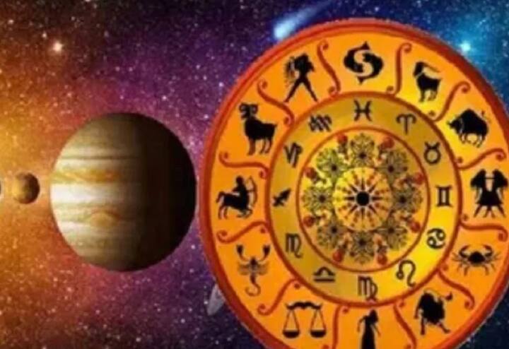 મેષ - મેષ રાશિમાં આ ગોચર આ રાશિના લોકોને ઘણો લાભ આપશે. આ સમયે તમારા બધા પ્રયત્નો સફળ થશે. ભગવાન બુધ તમારા પર કૃપા કરશે.