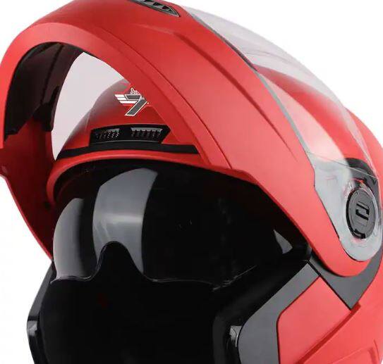 Steelbird SBA-7 ਦੀ ਵਰਤੋਂ ਮਰਦਾਂ ਅਤੇ ਔਰਤਾਂ ਦੋਵਾਂ ਦੁਆਰਾ ਕੀਤੀ ਜਾ ਸਕਦੀ ਹੈ। ਇਹ ਹੈਲਮੇਟ ਡੈਸ਼ਿੰਗ ਰੈੱਡ ਕਲਰ ਦੇ ਨਾਲ ਤਿੰਨ ਸਾਈਜ਼ 'ਚ ਬਾਜ਼ਾਰ 'ਚ ਉਪਲੱਬਧ ਹੈ। ਇਸ ਹੈਲਮੇਟ ਦੀ ਕੀਮਤ 1,949 ਰੁਪਏ ਹੈ।