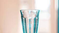 மங்கிய கண்ணாடி டம்ளர் பளபளப்பாக மாற வேண்டுமா? இதோ டிப்ஸ்!