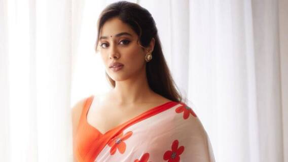 Janhvi Kapoor : జాన్వీ కపూర్ పెళ్లంట - అసలు విషయం చెప్పిన బ్యూటీ Janhvi Kapoor : జాన్వీ కపూర్ పెళ్లంట - అసలు విషయం చెప్పిన బ్యూటీ
