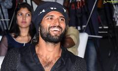 HBD Vijay Deverakonda: இளம்பெண்களின் கனவு கண்ணன் விஜய் தேவரகொண்டா பிறந்தநாள்!