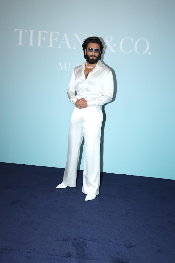 During an interaction with Vogue India at the event, Ranveer talked about his favourite pieces of jewellery.