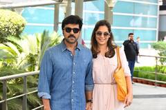 Ram Charan: రామ్ చరణ్ డెనిమ్ షర్టులో ఏమున్నాడ్రా బాబూ - గ్లోబల్ స్టార్ క్యాజువల్ లుక్ కిర్రాక్ అంతే!