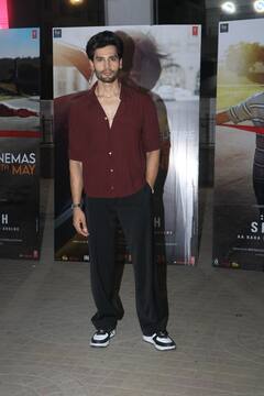 Srikanth Movie Screening: राजकुमार राव की फिल्म 'श्रीकांत' की स्क्रीनिंग पर पहुंचे 'जेम्स बॉन्ड' एक्टर, साथ में पहुंची 'बड़े मियां छोटे मियां' एक्ट्रेस भी, देखें तस्वीरें