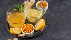 हल्दी वाला दूध या पानी कौन सा है ज्यादा हेल्दी? आपकी सेहत के लिए कौन सा है सबसे बेहतर?