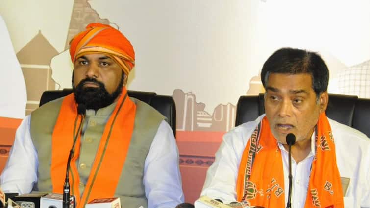 Samrat Chaudhary and Jitan Ram Manjhi in nomination program of Patliputra seat Ramkripal Yadav ANN Bihar BJP: रामकृपाल यादव के नामांकन कार्यक्रम में सम्राट चौधरी क्यों हो गए नाराज? बीजेपी सांसद ने किया मान मनौवल