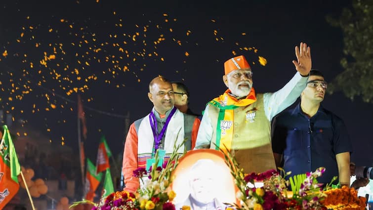 BJP leader Nitin Naveen information regarding preparations for PM Narendra Modi Patna road show in Bihar PM Modi Patna Road Show: PM मोदी के रोड शो में होगी पुष्पवर्षा, साधु-संत करेंगे मंत्रोच्चार, मंत्री नितिन नवीन ने बताई तैयारी