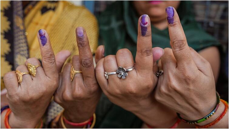MP Lok Sabha Elections Last Phase Polls Voting Percentage Till 6 PM Dewas Ratlam Dhar Indore MP Lok Sabha Elections Phase 4: मध्य प्रदेश में आखिरी चरण में 8 सीटों पर 70.47 फीसदी मतदान, जानें- इंदौर का हाल