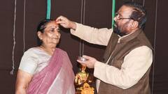 स्वामी प्रसाद मौर्य से ज्यादा अमीर है पत्नी शिवा मौर्य, हलफनामे में सामने आई जानकारी