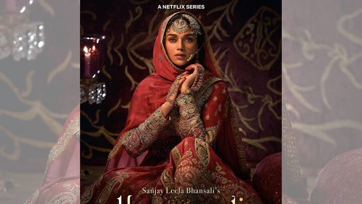 অদিতি রাও হায়দরি - এই সিরিজের প্রচারের ফাঁকেই বাগদান সারেন অদিতি। সূত্রের খবর অনুযায়ী, মল্লিকাজানের বড় মেয়ে বিব্বোজানের চরিত্রের জন্য ১ থেকে দেড় কোটির মধ্যে পারিশ্রমিক পান। ছবি: ইনস্টাগ্রাম