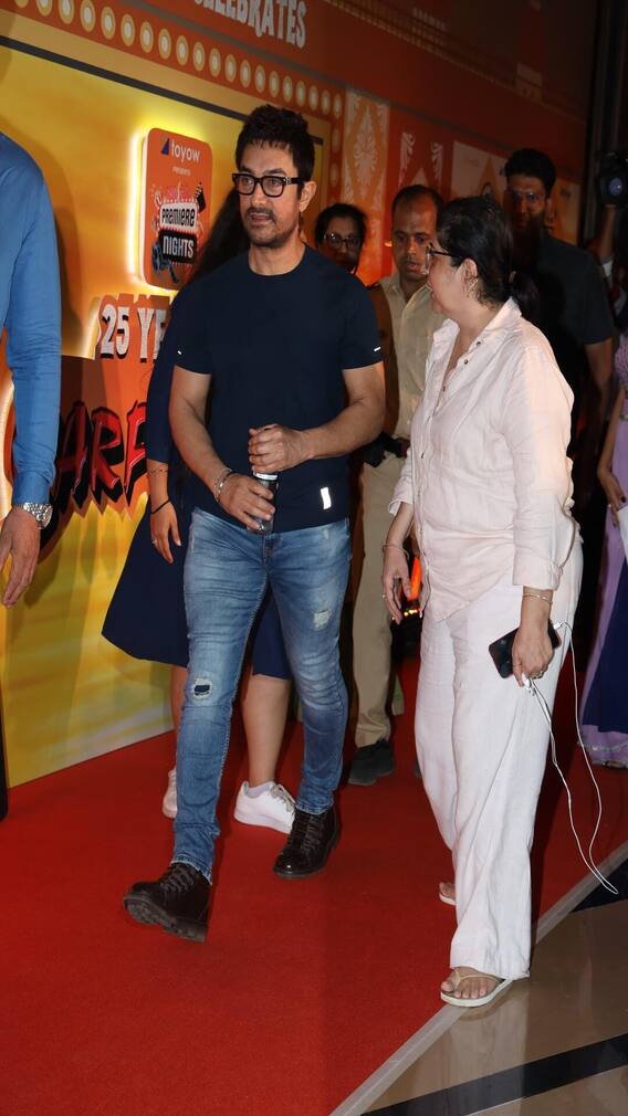 Aamir Khan, Sonali Bendre Show Up For Sarfarosh Special Screening