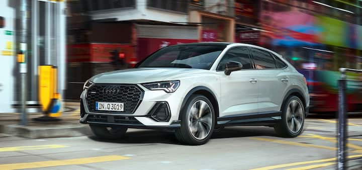 ऑडी Q3 और Q3 स्पोर्टबैक बोल्ड एडिशन में रेगुलर मॉडल की ही तरह 190hp, 320Nm, 2.0-लीटर, फोर-सिलेंडर टर्बो-पेट्रोल इंजन को बरकरार रखा गया है, जिसे 7-स्पीड DCT गियरबॉक्स के साथ जोड़ा गया है, जो सभी चार पहियों को पावर सप्लाई करता है.
