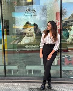 Anjali: హీరోయిన్‌ అంజలి స్టన్నింగ్‌ లుక్‌ - షర్ట్‌, ప్యాంటులో ఏం స్టైలిష్‌గా ఉంది కదా!