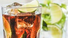 गर्मी में कोल्ड ड्रिंक पीने की आदत सेहत के लिए है खतरनाक, हो सकती है ये बीमारी