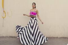 Janhvi Kapoor : செல்ல குட்டியுடன் துள்ளி குதித்து விளையாடும் ஜான்வி கபூர்!