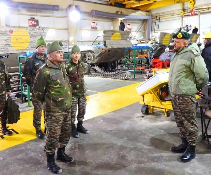 Manoj Pande also visited the Medium Maintenance (Reset) Facility for Armoured Fighting Vehicles, established at the High Altitude Area in Ladakh. (Source: X/@adgpi)