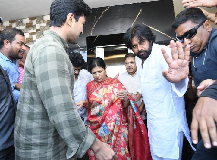 వదిన సురేఖను దగ్గరుండి బయటకు తీసుకొస్తున్న పవన్ కల్యాణ్