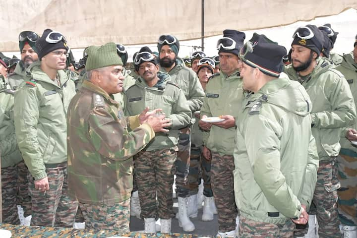 Amid the meeting, he commended them for their high morale and resoluteness while operating in the extreme weather conditions and inhospitable terrain. (Source: X/@adgpi)