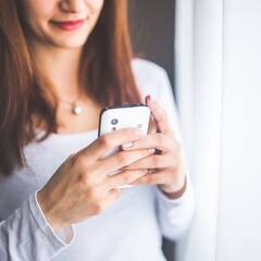 Online Dating Tips: सोशल मीडिया पर क्रश को करना है इम्प्रेस, तो यह रहे आसान टिप्स