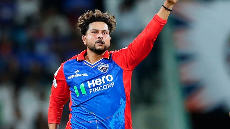 delhi capitals batsman tristan stubbs reveals kuldeep yadav not bowling him in nets ipl 2024 Watch: कुलदीप यादव का सीक्रेट, नेट्स में नहीं खोल रहे अपने सभी पत्ते; साथी ट्रिस्टन स्टब्स ने खोला बड़ा राज