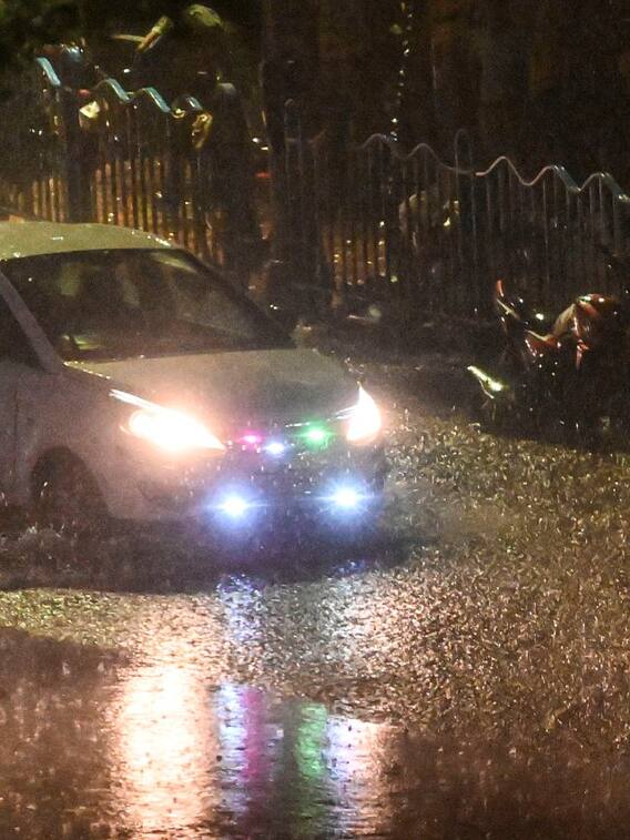 दिल्ली में आंधी-बारिश से मौसम हुआ कूल, जानें IMD अपडेट