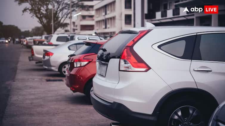 Car Parking Tips rules and regulation use right method to park your cars Car Parking का क्या है सही तरीका? ईजी टिप्स के साथ यहां जानें
