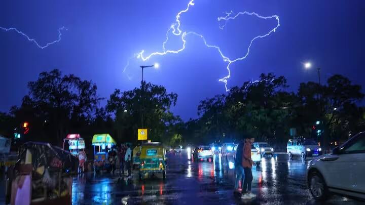 આને ધ્યાનમાં રાખીને, ભારતીય હવામાન વિભાગ (IMD) એ એક એડવાઈઝરીમાં કહ્યું,