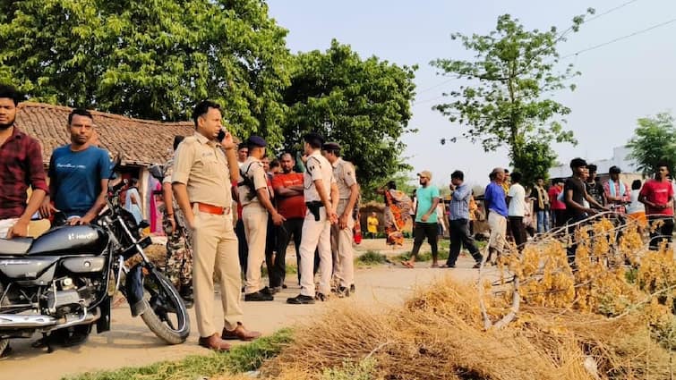Bihar DJ operator Murder in Arrah Dead Body found ANN Arrah Crime: आरा में डीजे संचालक की हत्या,  मारने के बाद खेत में दूर तक घसीटने के मिले निशान