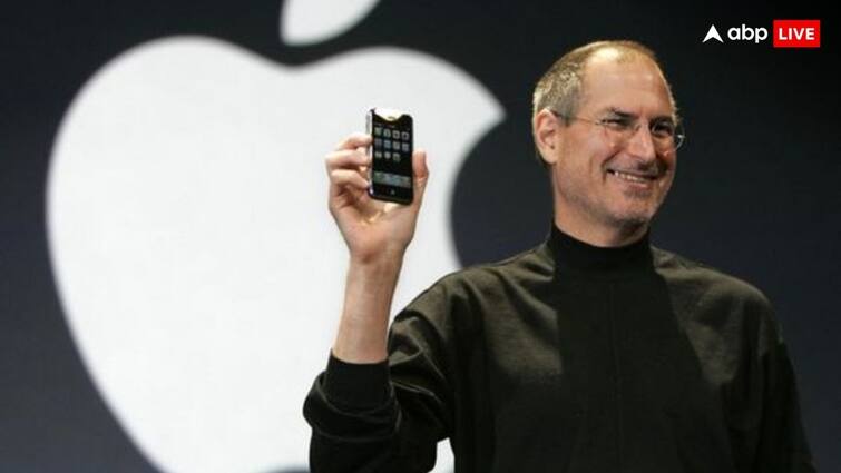 Steve Jobs was not in favour of developing iPhone by Apple he did not like cell phones iPhone: स्टीव जॉब्स की चलती तो कभी नहीं बन पाता आईफोन, मोबाइल फोन से थी चिढ़