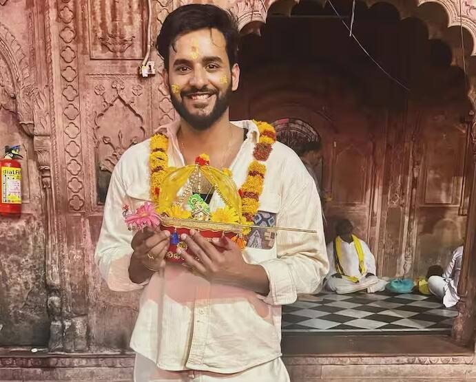 અભિષેક મલ્હાન 'બિગ બોસ ઓટીટી 2'માં જોવા મળ્યો હતો. આ સિઝનમાં અભિષેકને ચાહકોએ ખૂબ પસંદ કર્યો હતો. જો કે આ પછી અભિષેકને બિગ બોસ 17ની ઓફર કરવામાં આવી હતી પરંતુ તેણે આ શો કરવાની સંપૂર્ણ ના પાડી દીધી હતી.