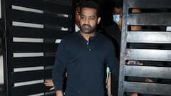 Jr NTR at Mumbai: ముంబై ఎయిర్‌పోర్టులో ఎన్టీఆర్‌ సందడి - లోక్‌సభ ఎన్నికల కోసం హైదరాబాద్‌కు!