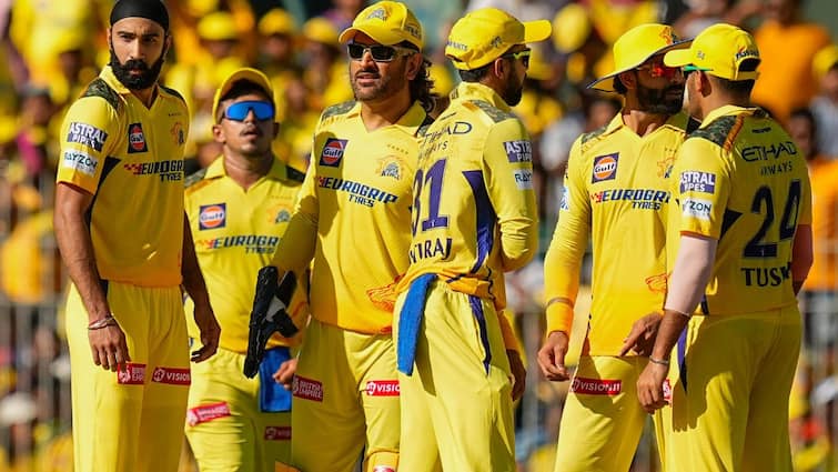 CSK vs RR Full Match Highlights Chennai Super Kings Beat Rajasthan Royals By 5 Wickets IPL 2024 CSK vs RR Highlights: Simarjeet Singh's Spell Sets Up Chennai's 5-Wicket Win Over Rajasthan To Move To 14 Points In IPL 2024