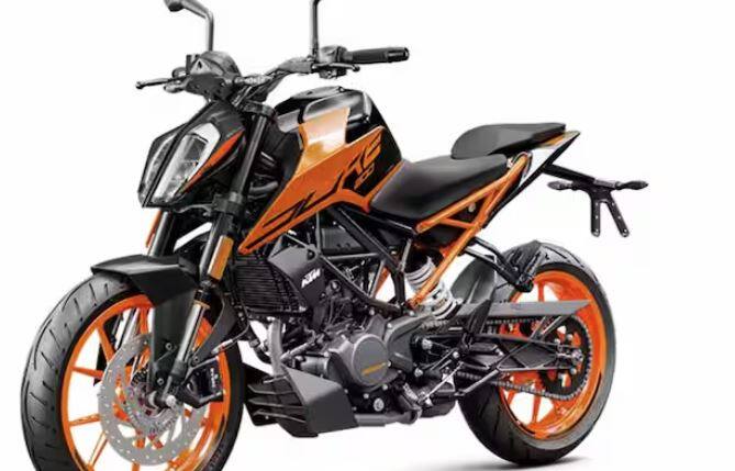 KTM 200 Duke ਵਿੱਚ ਸਿੰਗਲ-ਸਿਲੰਡਰ, ਲਿਕਵਿਡ-ਕੂਲਡ, DOHC ਇੰਜਣ ਹੈ। ਇਹ ਬਾਈਕ 10,000 rpm 'ਤੇ 18.4 kW ਦੀ ਪਾਵਰ ਦਿੰਦੀ ਹੈ ਅਤੇ 8,000 rpm 'ਤੇ 19.3 Nm ਦਾ ਟਾਰਕ ਜਨਰੇਟ ਕਰਦੀ ਹੈ। ਇਸ KTM ਬਾਈਕ ਦੀ ਐਕਸ-ਸ਼ੋਰੂਮ ਕੀਮਤ 1.98 ਲੱਖ ਰੁਪਏ ਤੋਂ ਸ਼ੁਰੂ ਹੁੰਦੀ ਹੈ।