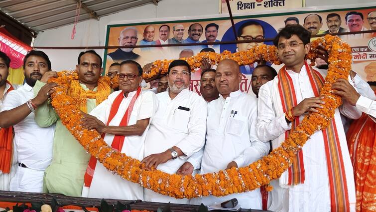 UP Lok Sabha Elections 2024 BJP leader Ram Chandra Kannaujiy and Sanjay Gaur fire on oppositions in Basti Ann UP Lok Sabha Election 2024: 'भ्रष्टाचार करने वाली पार्टियां जेल में हैं', बस्ती पहुंचे BJP नेता संजय गौड़ का विपक्ष पर हमला