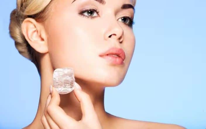 ਹਰ ਕਿਸੇ ਦੀ ਚਮੜੀ ਵੱਖਰੀ ਹੁੰਦੀ ਹੈ, ਇਸ ਲਈ ਕੁਝ ਲੋਕਾਂ ਨੂੰ ਬਰਫ਼ ਤੋਂ ਐਲਰਜੀ ਹੋ ਸਕਦੀ ਹੈ। ਜੇ ਅਜਿਹਾ ਹੁੰਦਾ ਹੈ, ਤਾਂ ਯਕੀਨੀ ਤੌਰ 'ਤੇ ਡਾਕਟਰ ਦੀ ਸਲਾਹ ਲਓ।