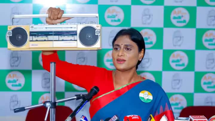 Exclusive My own people did not want me to enter politics CM Jagan sister YS Sharmila expresses abpp Exclusive: 'मेरे अपने ही नहीं चाहते थे मैं राजनीति में आऊं', वोटिंग से पहले CM जगन की बहन वाईएस शर्मिला का छलका दर्द